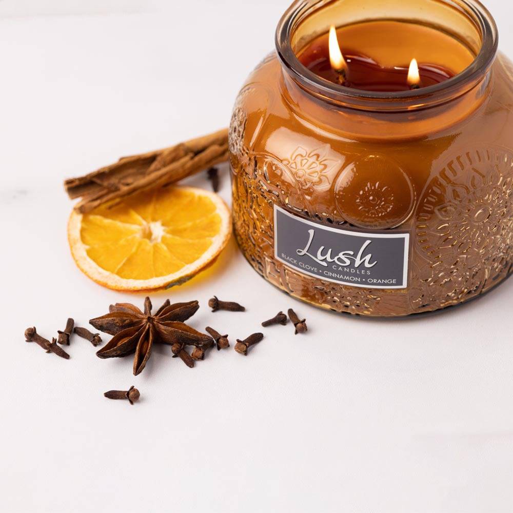 Black Clove Cinnamon Orange - Lush Candle - Cheerful Candle Israel