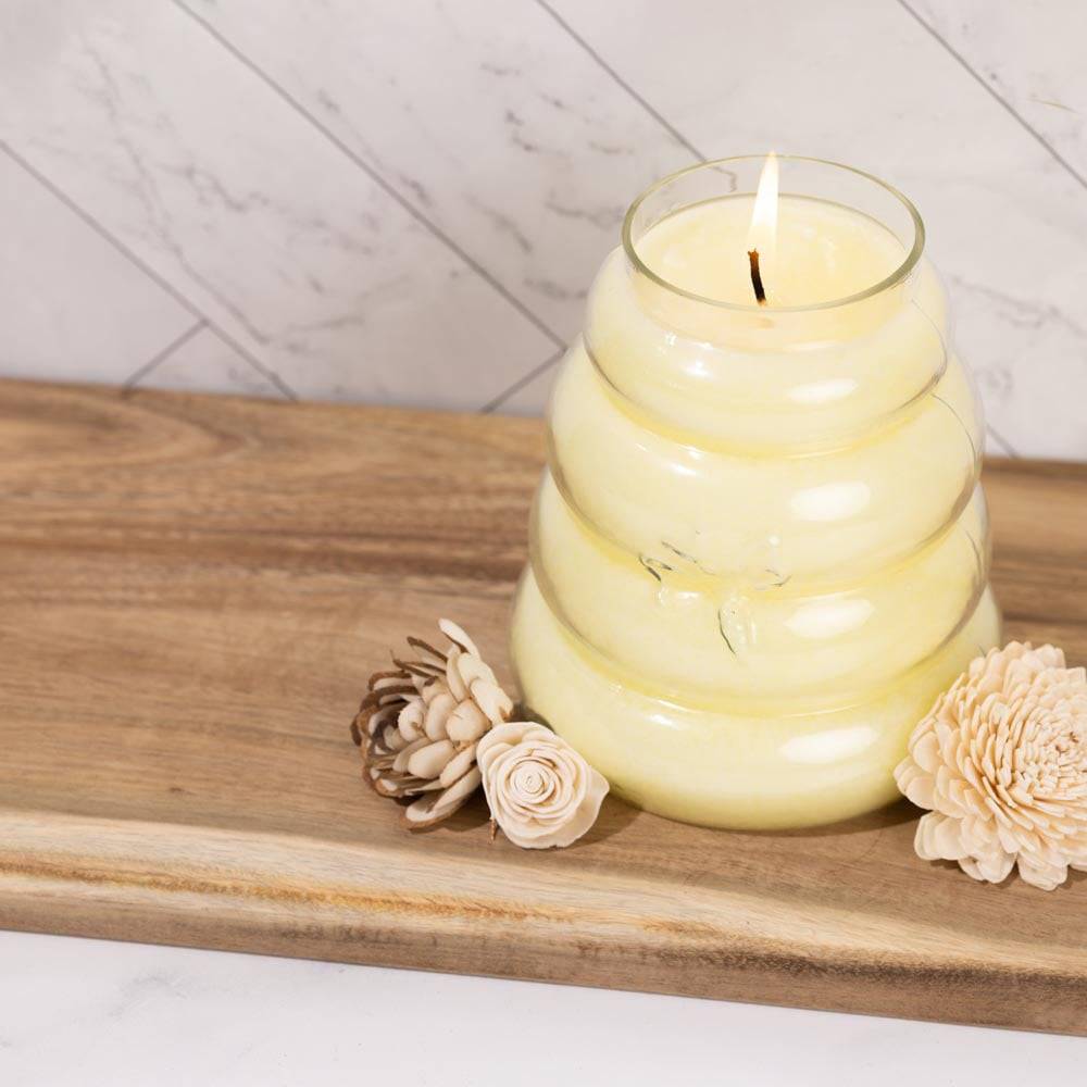 Honey Apple Large Beehive 30oz. - Cheerful Candle Israel