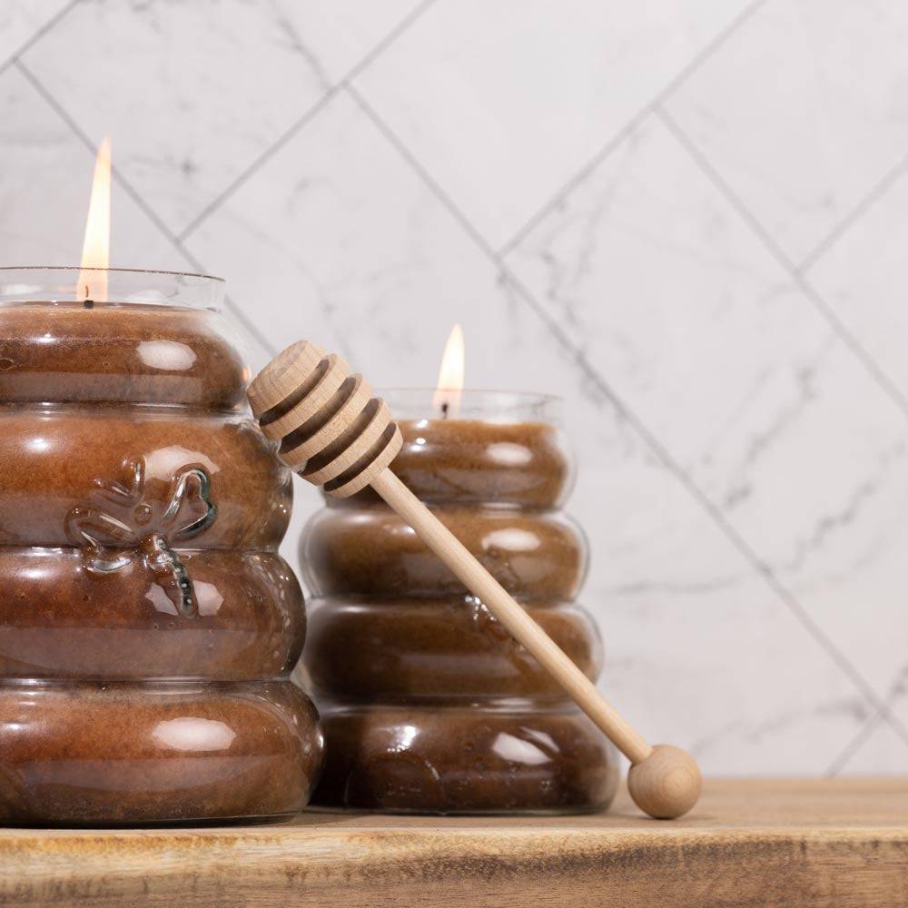 Honey Praline Clusters Baby Beehive 14oz. - Cheerful Candle Israel
