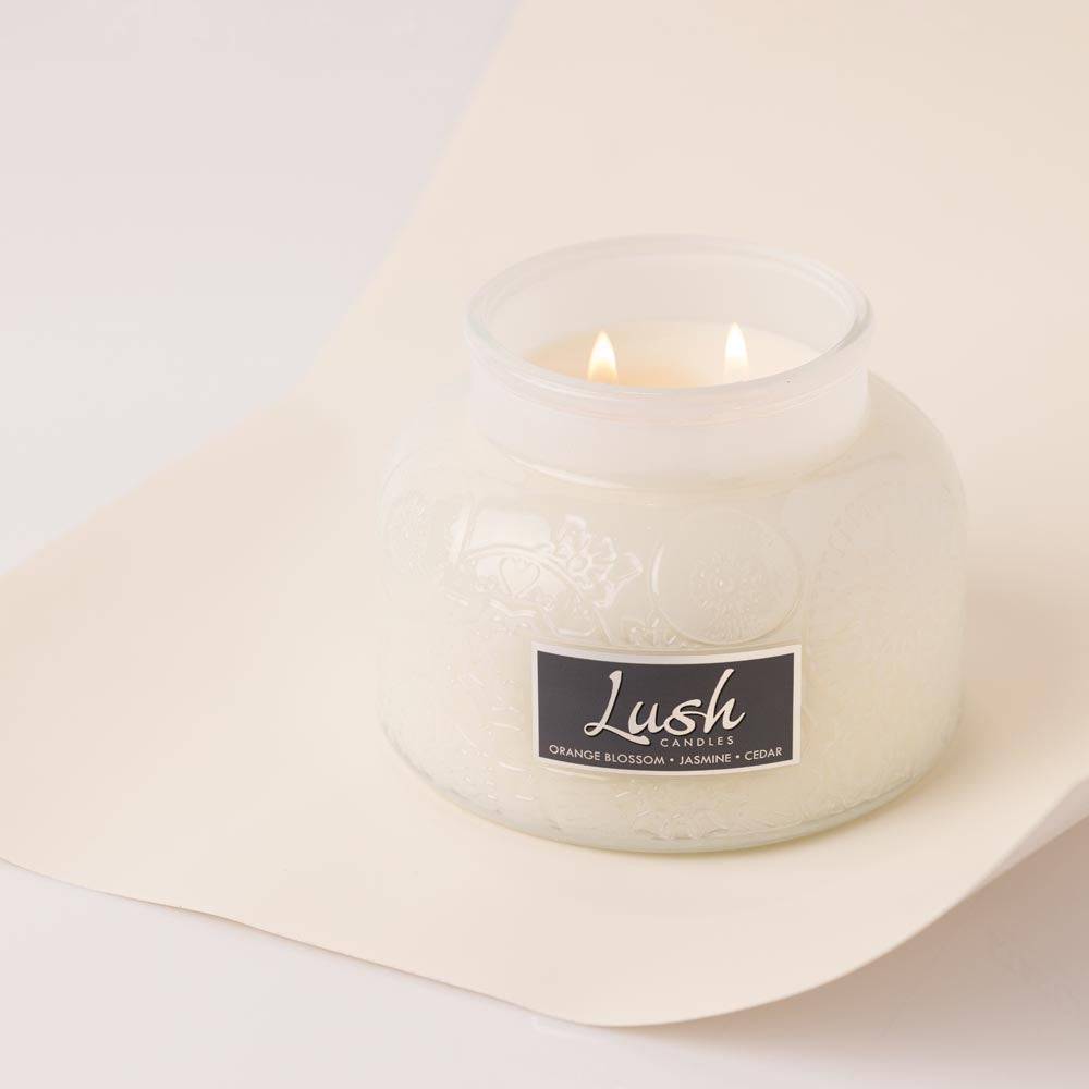 Orange Blossom Jasmine Cedar - Lush Candle - Cheerful Candle Israel